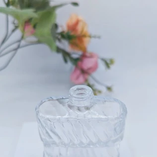30ml Square Twill Screw Perfume Bottle Glass Bottle